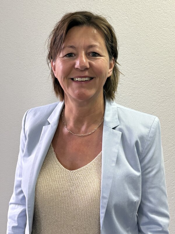 Nicola Arnold, Fachverantwortliche Katechese Oberstufe, Firmweg 17+ und Jugendarbeit